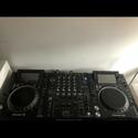2x Pioneer CDJ2000 NXS2 och 1x DJM90