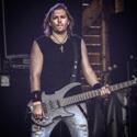 H&aring;rdrock/PowerMetalBasist s&ouml;ker band