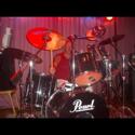 Trummis s&ouml;ker band