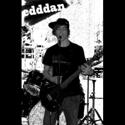 Pop/Punk/Rock s&aring;ngare/gitarrist!