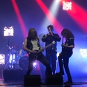 Metalband söker sångare