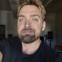 Erfaren sångare söker projekt