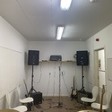 Band söker basist