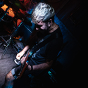 Metal guitarist looking for a band