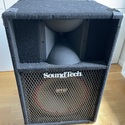Ett par SoundTech CX2C 