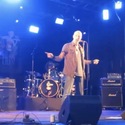 Söker band eller musiker